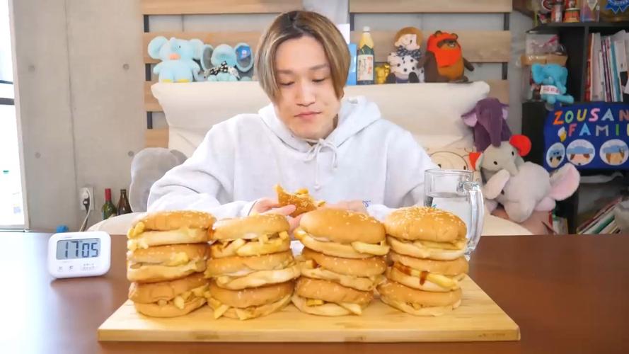 超市试吃大胃王（大胃王狂吃）