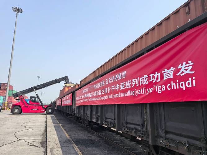 不走霍尔木兹了！中东多国纷纷开辟国际物流新商路