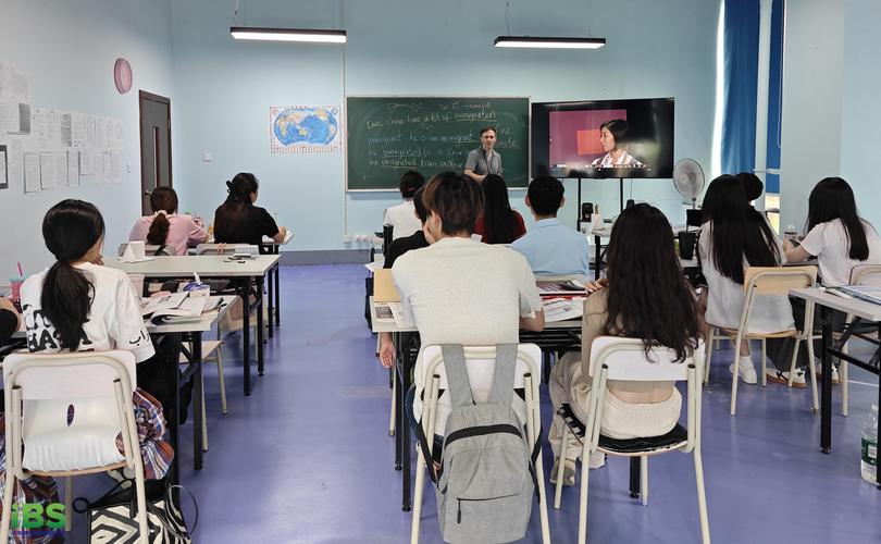 出国留学英语培训（出国留学英语培训机构 哪个英语培训机构好）