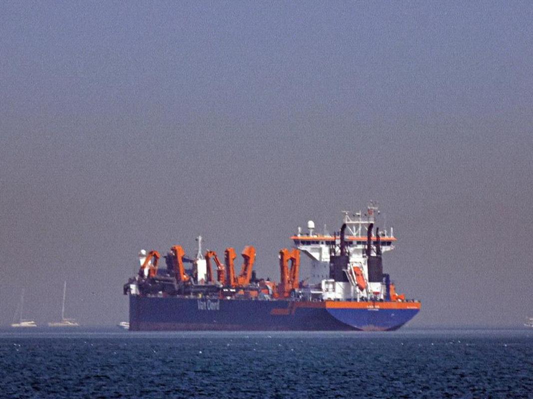 霍尔木兹海峡“梗阻”,3月以来仅77艘船通过