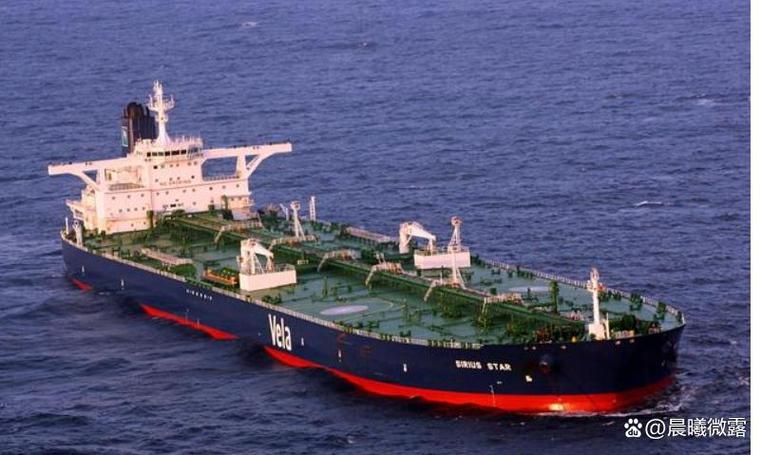 霍尔木兹海峡“梗阻”，3月以来仅77艘船通过