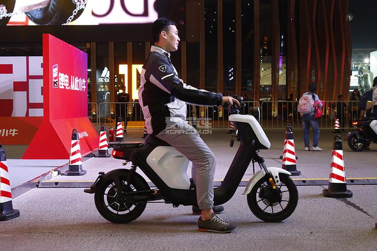 电动车时速达75km/h?哈啰电动车违反新国标,客服却称最高时速不超25km/h